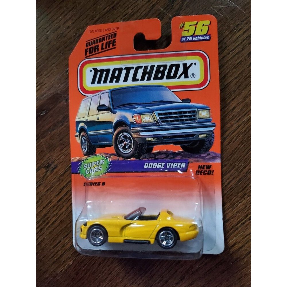 1997 Matchbox Super Car Series 8 Dodge Viper. Car #5